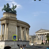 Heroes' Square