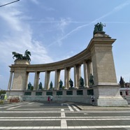 Heroes' Square